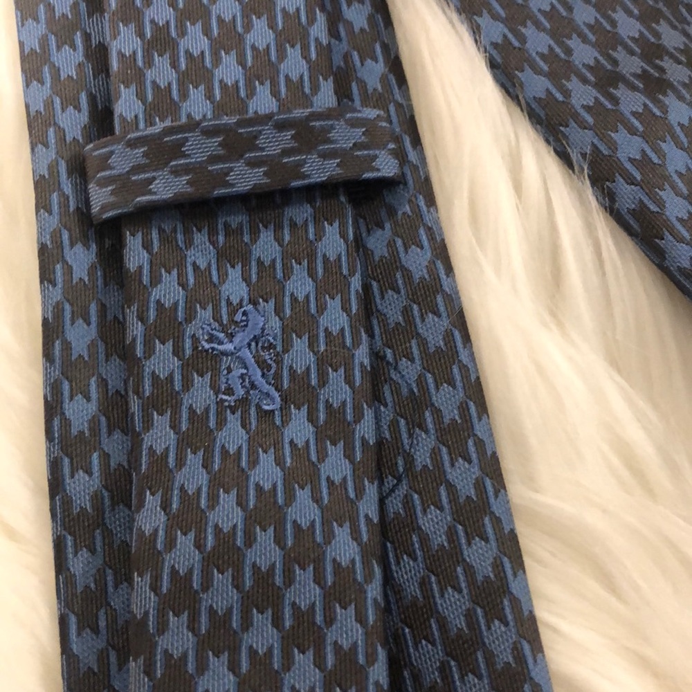 BUGATCHI ties - Picture 7 of 12
